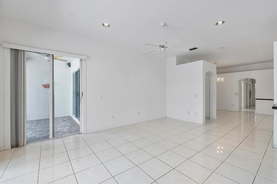 7591 Nw 59th Way_037