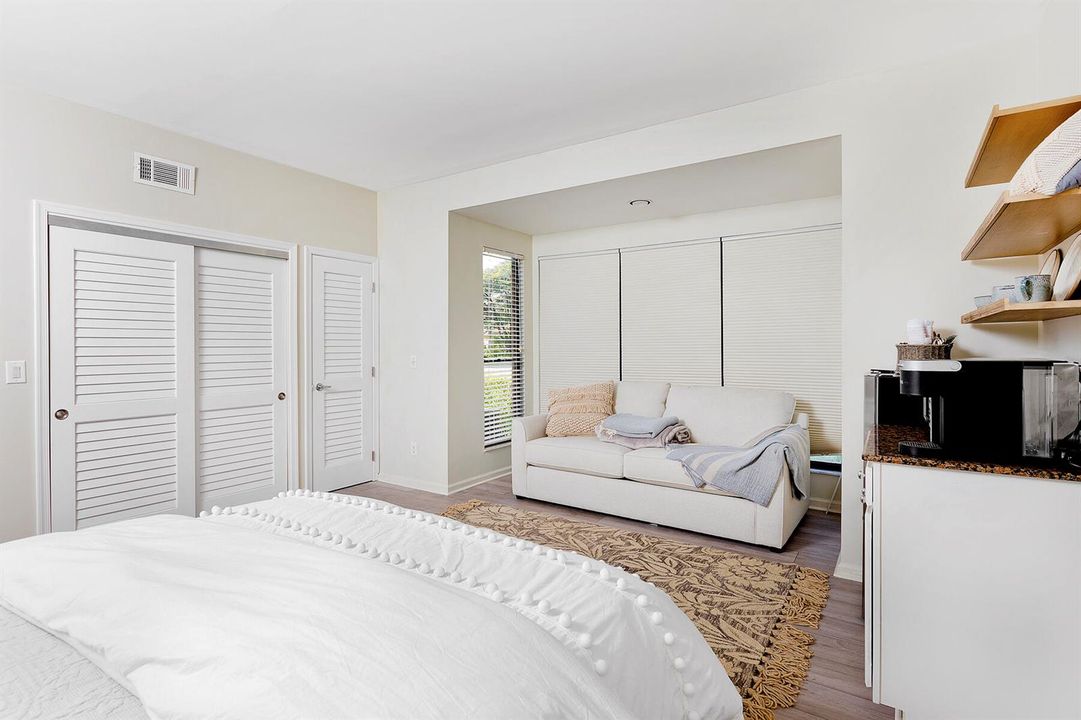 17_Studio Bed2
