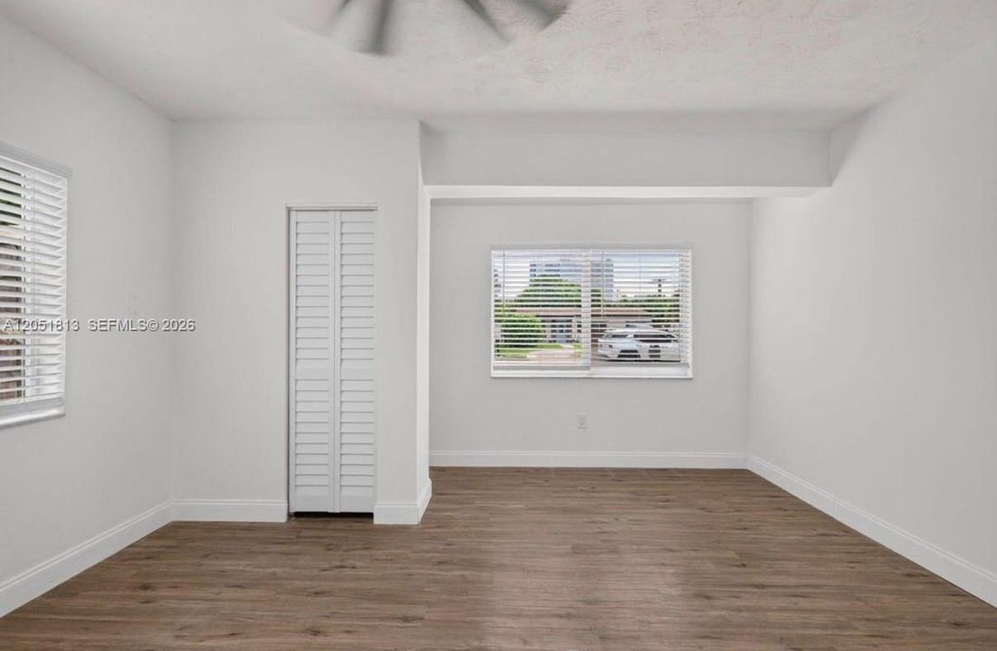 В аренду: $3,500 (3 спален, 2 ванн, 1007 Квадратных фут)