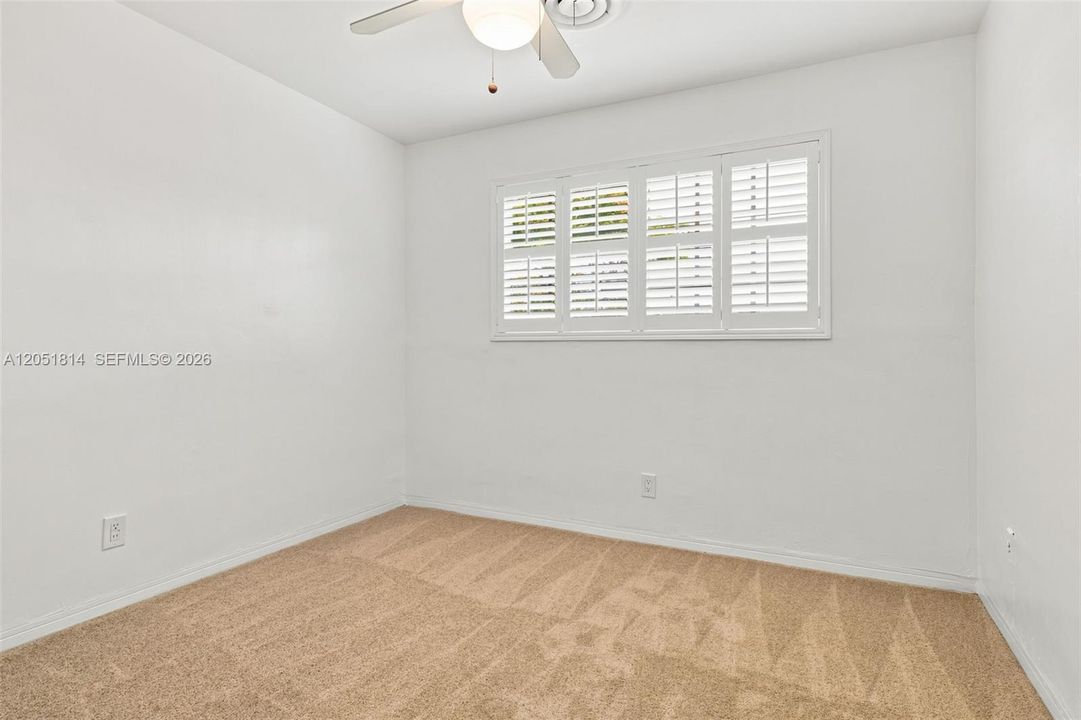 For Sale: $590,000 (3 beds, 2 baths, 1569 Square Feet)