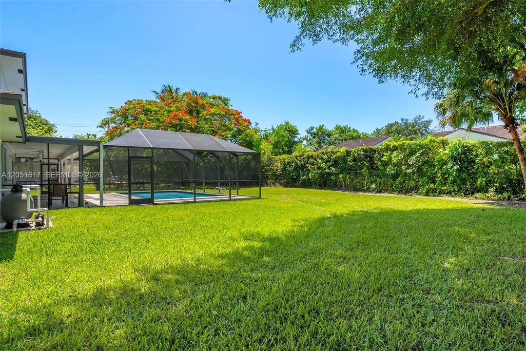 For Sale: $979,000 (4 beds, 3 baths, 2492 Square Feet)