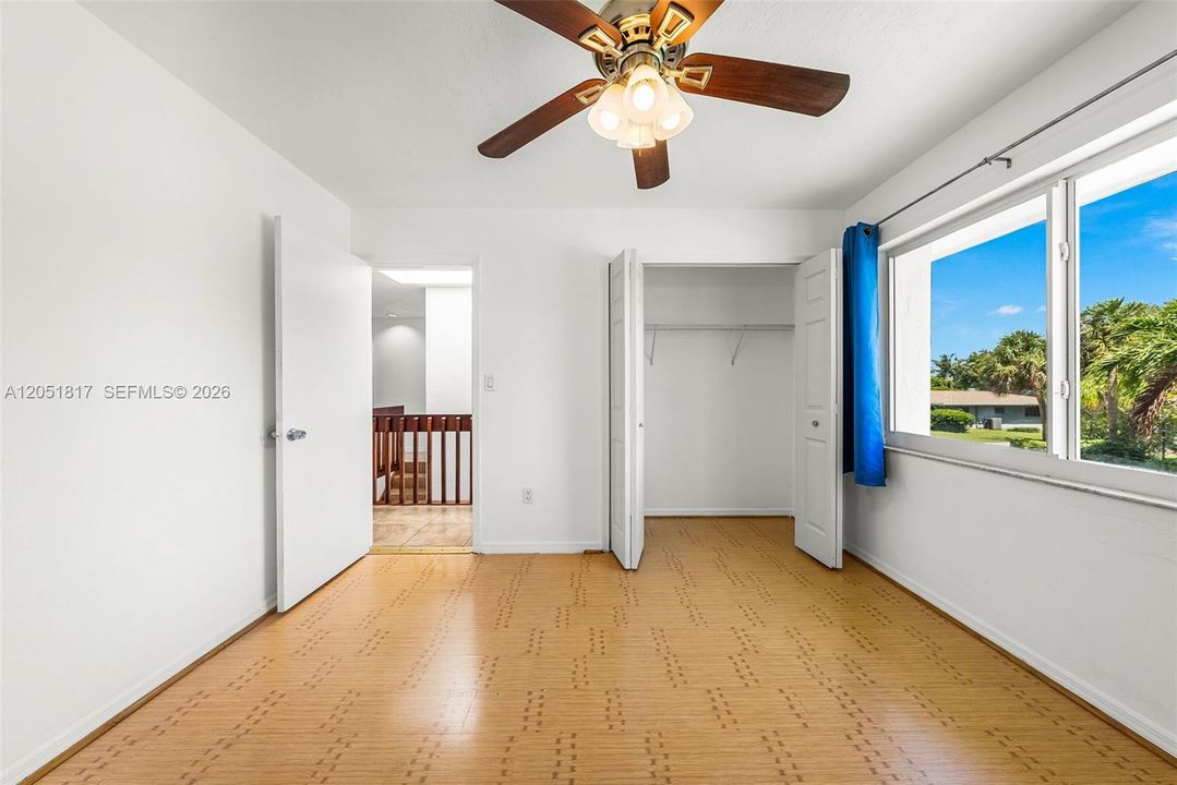 For Sale: $979,000 (4 beds, 3 baths, 2492 Square Feet)