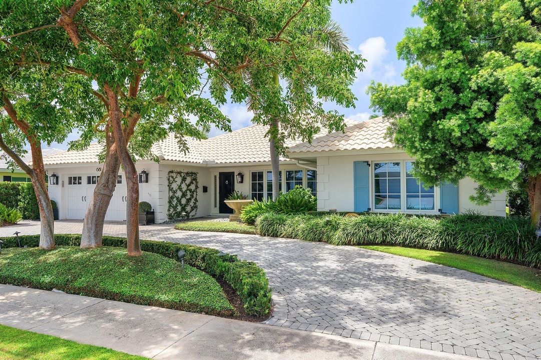 003-681ElmTreeLane-BocaRaton-FL-33486-SM