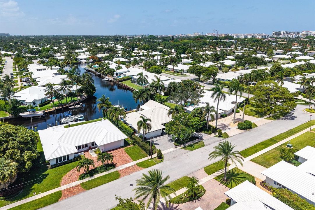 053-681ElmTreeLane-BocaRaton-FL-33486-SM
