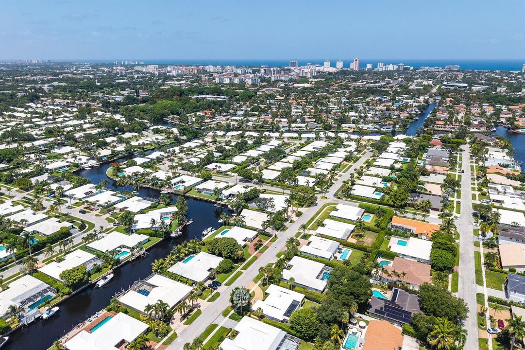 062-681ElmTreeLane-BocaRaton-FL-33486-SM