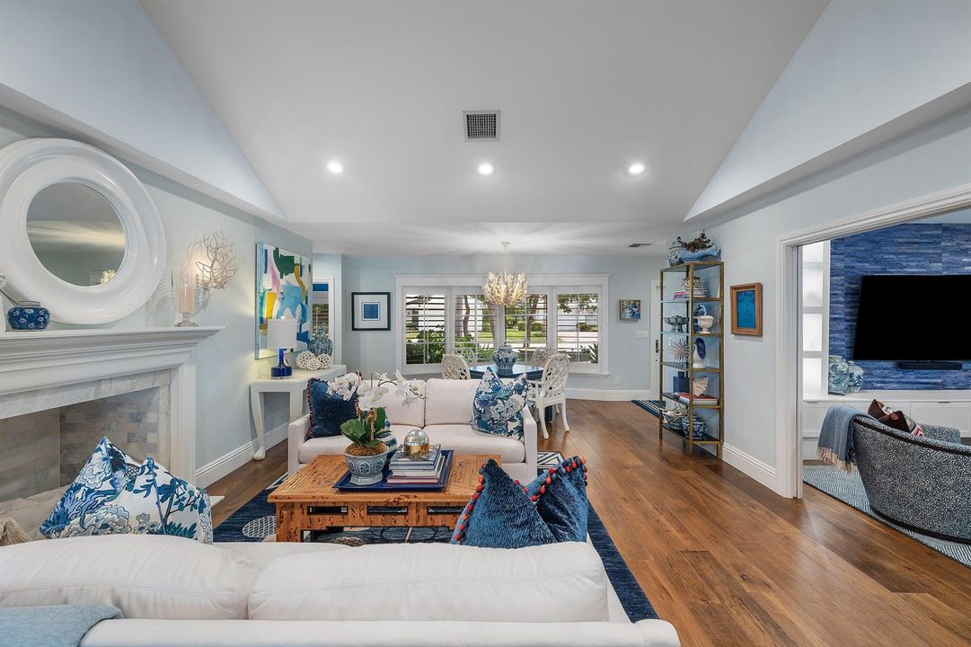 011-681ElmTreeLane-BocaRaton-FL-33486-SM