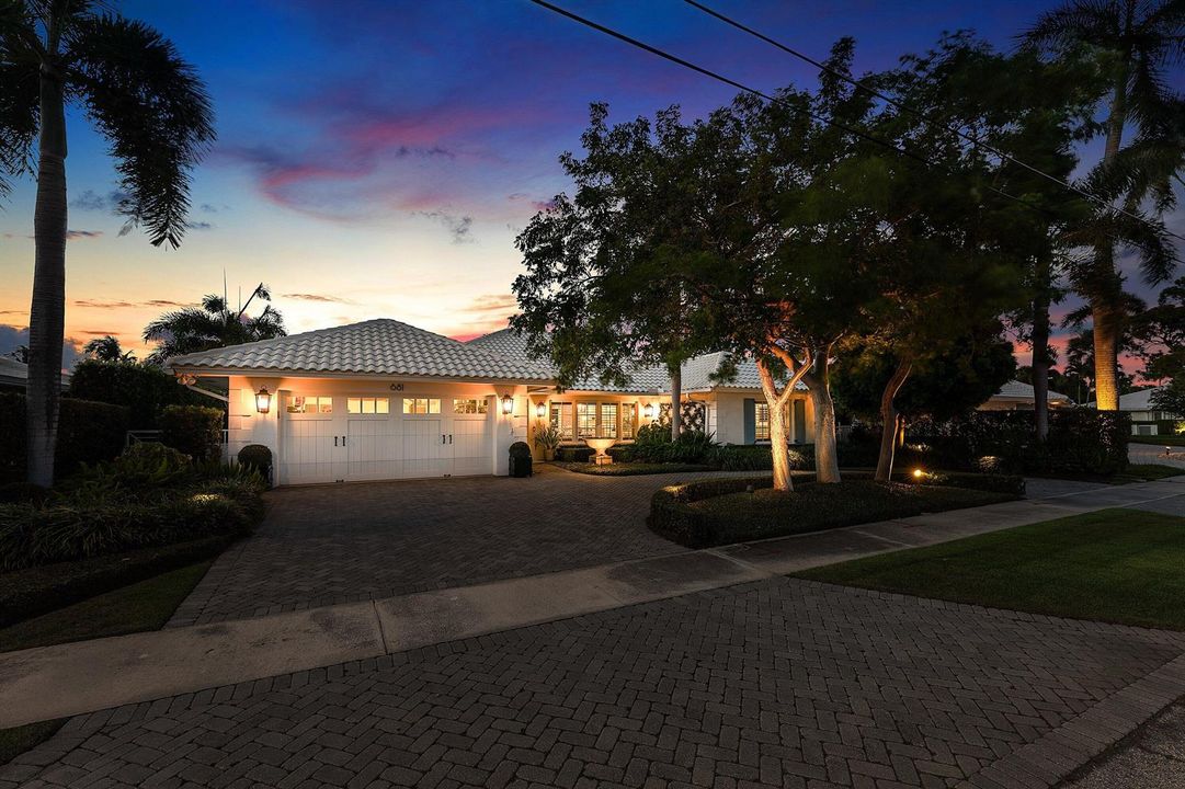 065-681ElmTreeLane-BocaRaton-FL-33486-SM