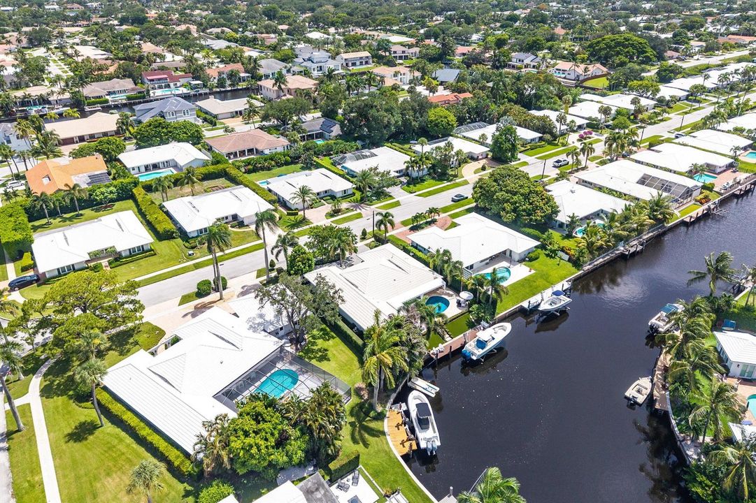 057-681ElmTreeLane-BocaRaton-FL-33486-SM