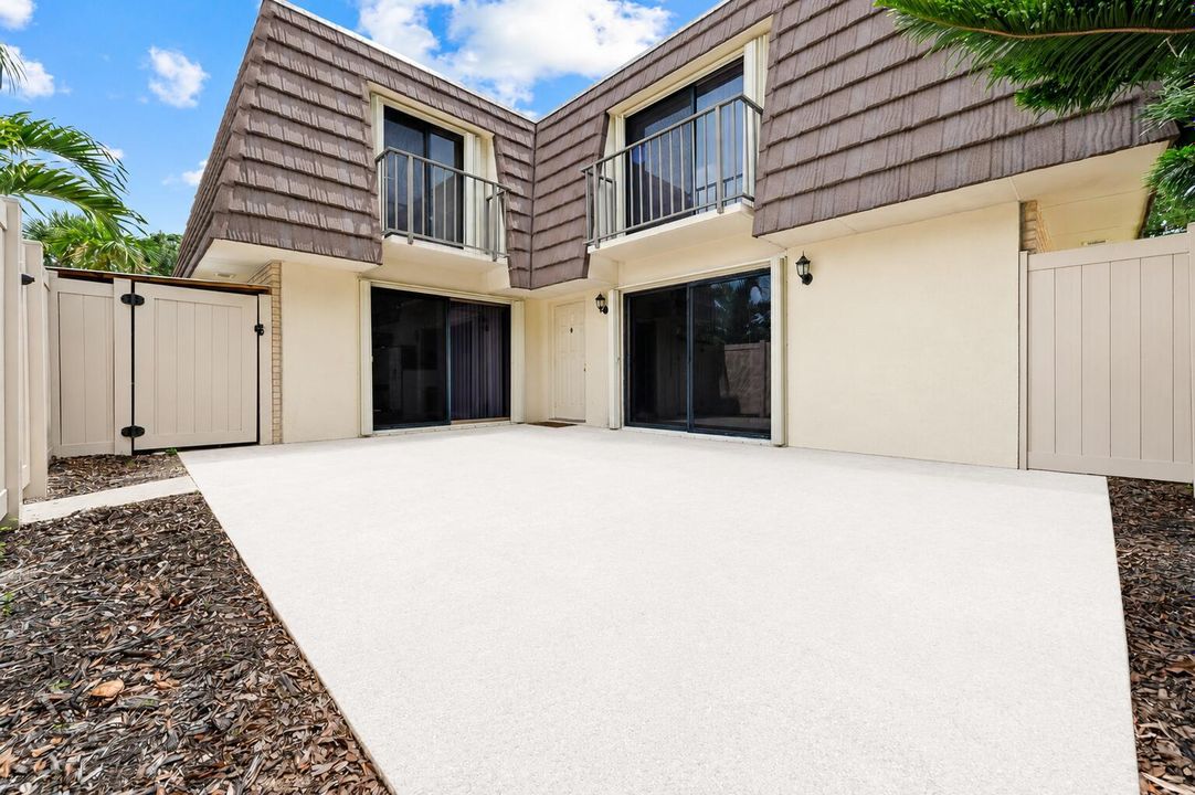 Front Entry/Patio