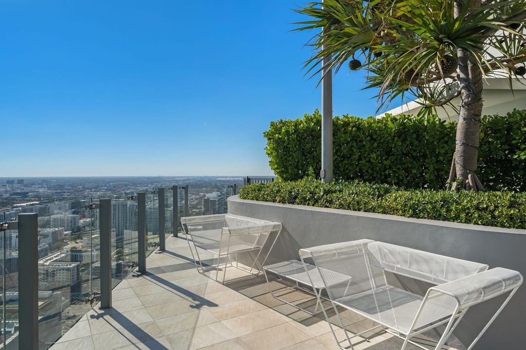 37-web-or-mls-501 NE 31st St Apt 2505_ME