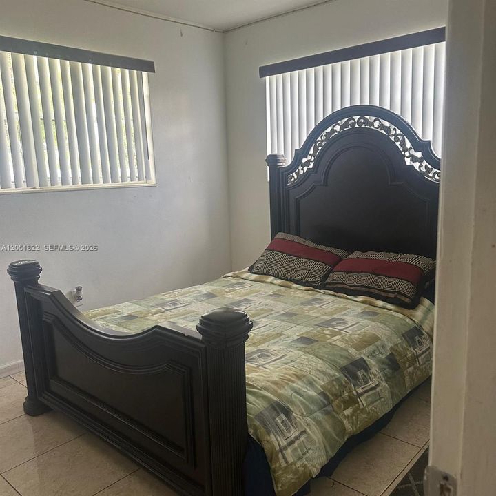 For Sale: $615,000 (3 beds, 2 baths, 1494 Square Feet)