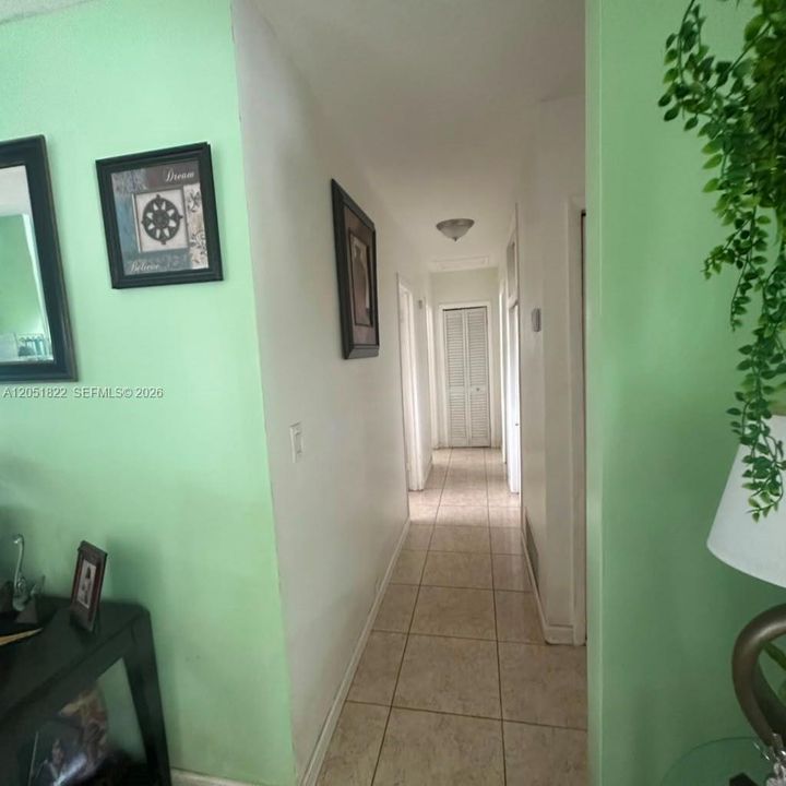 For Sale: $615,000 (3 beds, 2 baths, 1494 Square Feet)