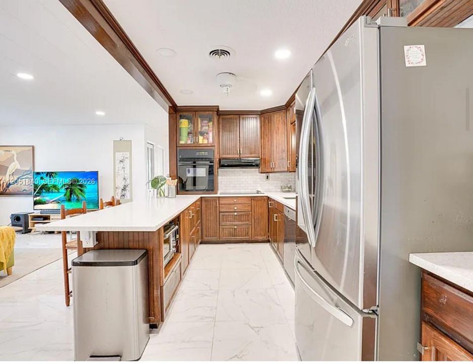 На продажу: $465,000 (3 спален, 2 ванн, 1344 Квадратных фут)