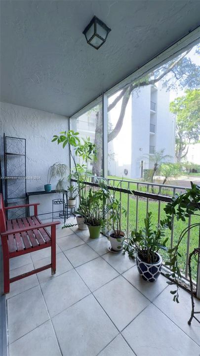 En Venta: $250,000 (3 camas, 2 baños, 1160 Pies cuadrados)