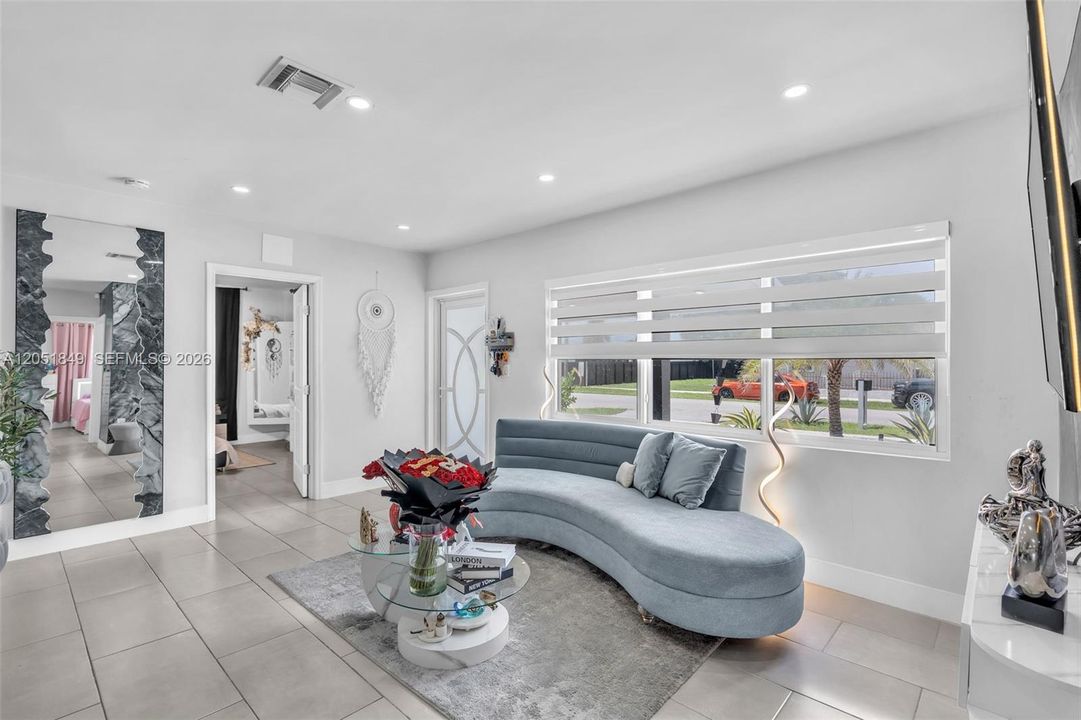 For Sale: $797,000 (5 beds, 3 baths, 2051 Square Feet)