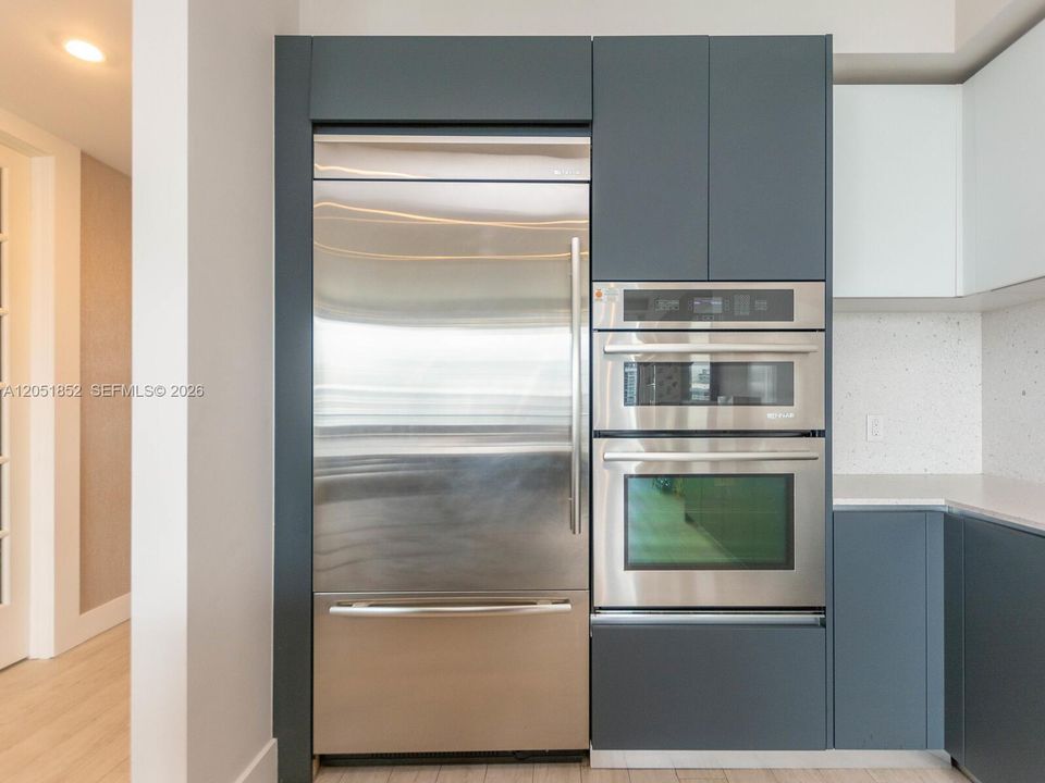 For Rent: $14,000 (4 beds, 3 baths, 2365 Square Feet)