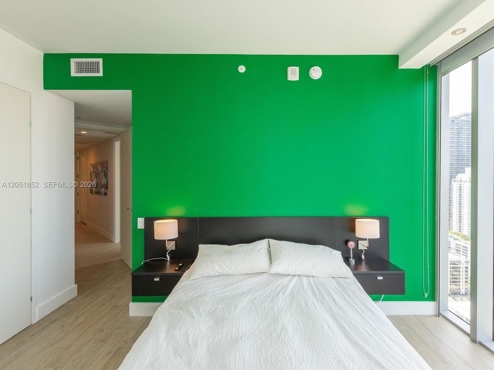 For Rent: $14,000 (4 beds, 3 baths, 2365 Square Feet)