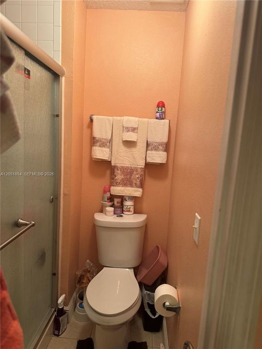 En Venta: $540,000 (4 camas, 3 baños, 2792 Pies cuadrados)