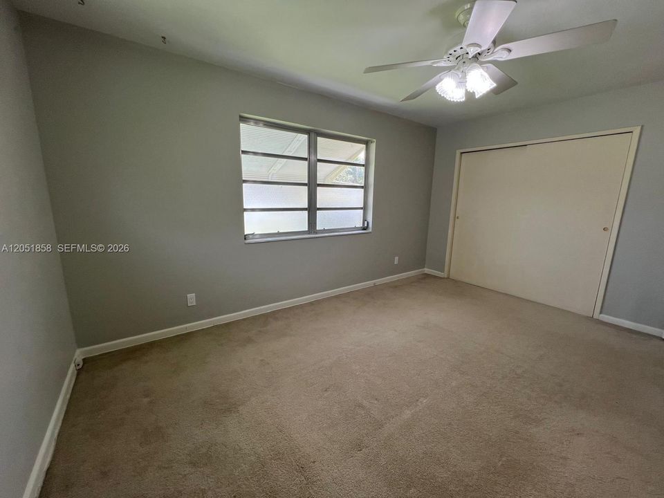 В аренду: $2,950 (2 спален, 2 ванн, 1294 Квадратных фут)