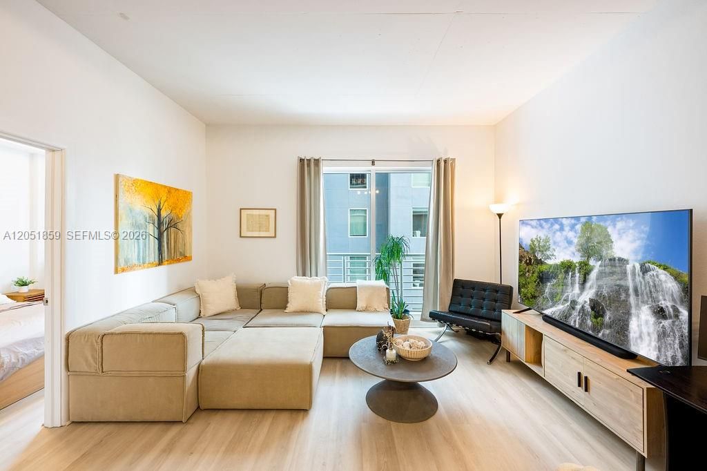 En Venta: $289,000 (1 camas, 1 baños, 625 Pies cuadrados)