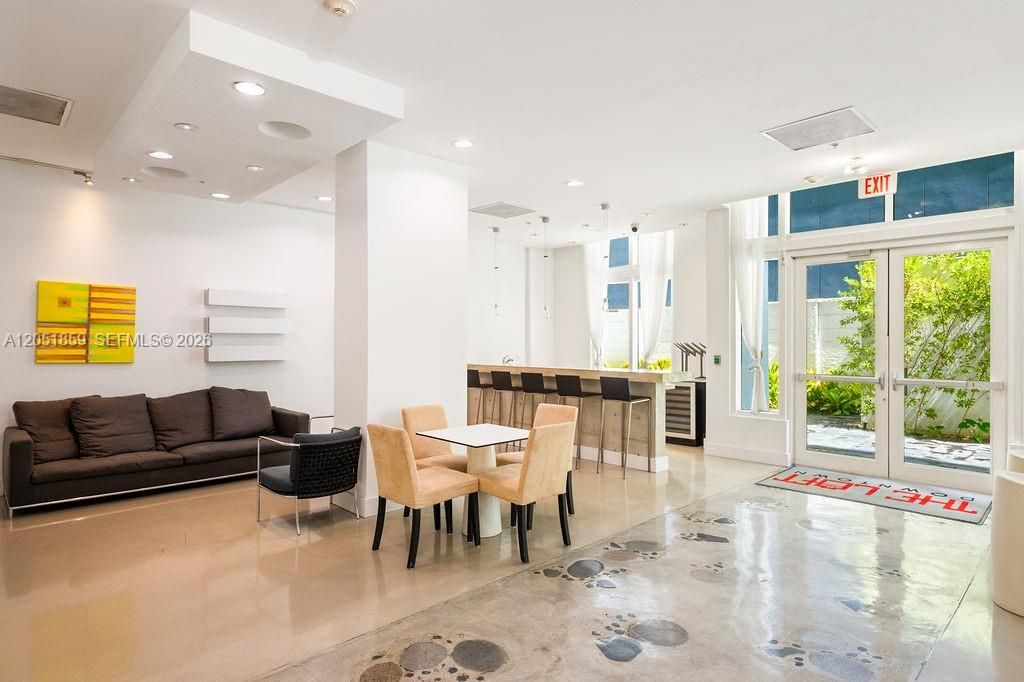 En Venta: $289,000 (1 camas, 1 baños, 625 Pies cuadrados)
