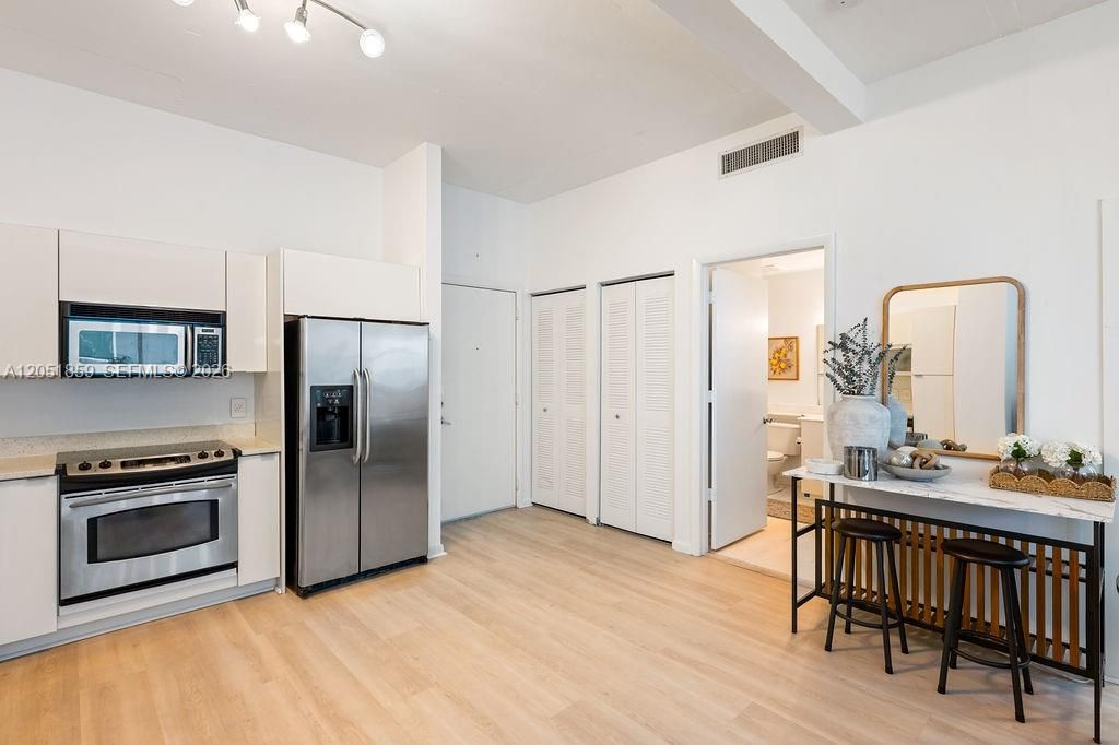 En Venta: $289,000 (1 camas, 1 baños, 625 Pies cuadrados)