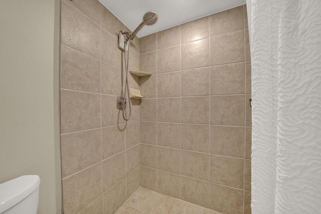 23_Image_23_mls