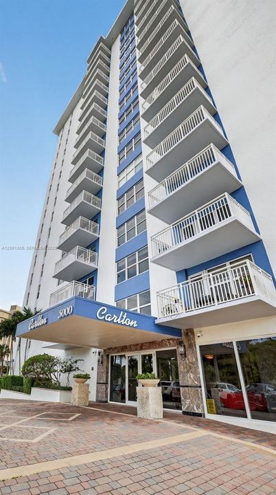 For Rent: $3,950 (2 beds, 2 baths, 1202 Square Feet)