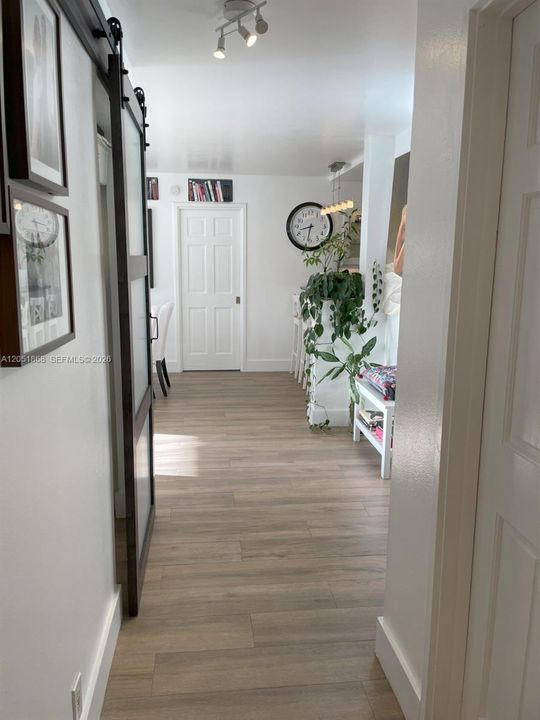 For Sale: $1,150,000 (3 beds, 2 baths, 1435 Square Feet)