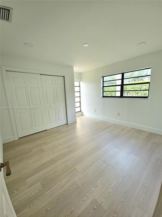 В аренду: $2,850 (3 спален, 2 ванн, 1059 Квадратных фут)