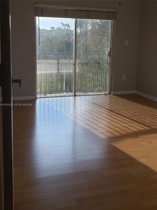 В аренду: $3,200 (3 спален, 2 ванн, 1536 Квадратных фут)