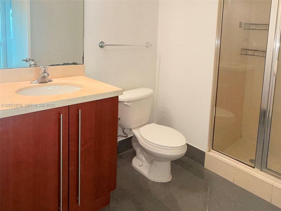 For Sale: $544,900 (2 beds, 2 baths, 1013 Square Feet)