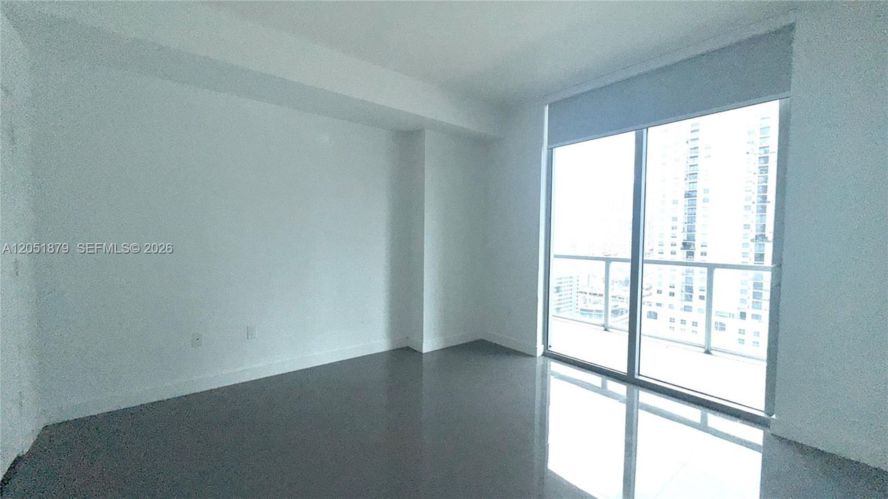 For Sale: $544,900 (2 beds, 2 baths, 1013 Square Feet)