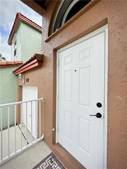 FrontDoor_GarageDoor