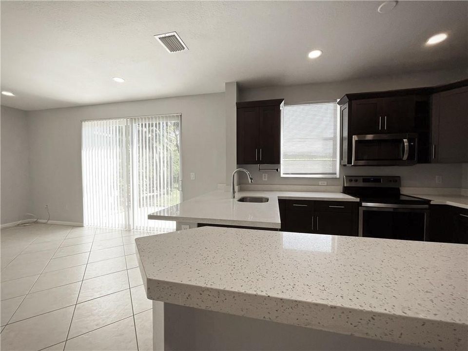 Kitchen_r