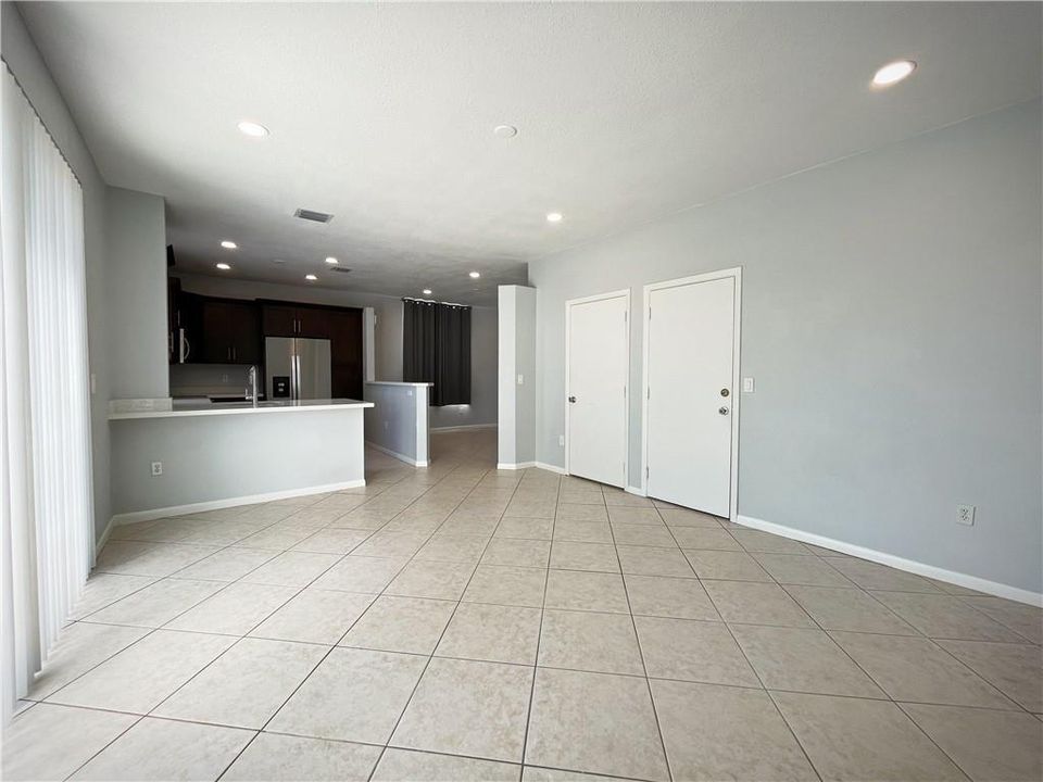 Kitchen_b