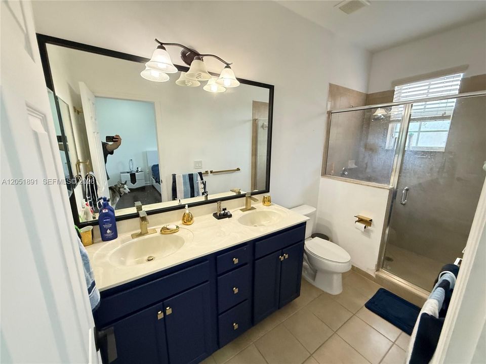 Active With Contract: $3,100 (3 beds, 2 baths, 1740 Square Feet)
