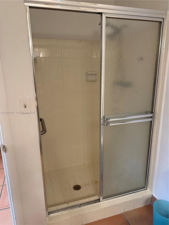 En Venta: $925,000 (5 camas, 3 baños, 2147 Pies cuadrados)