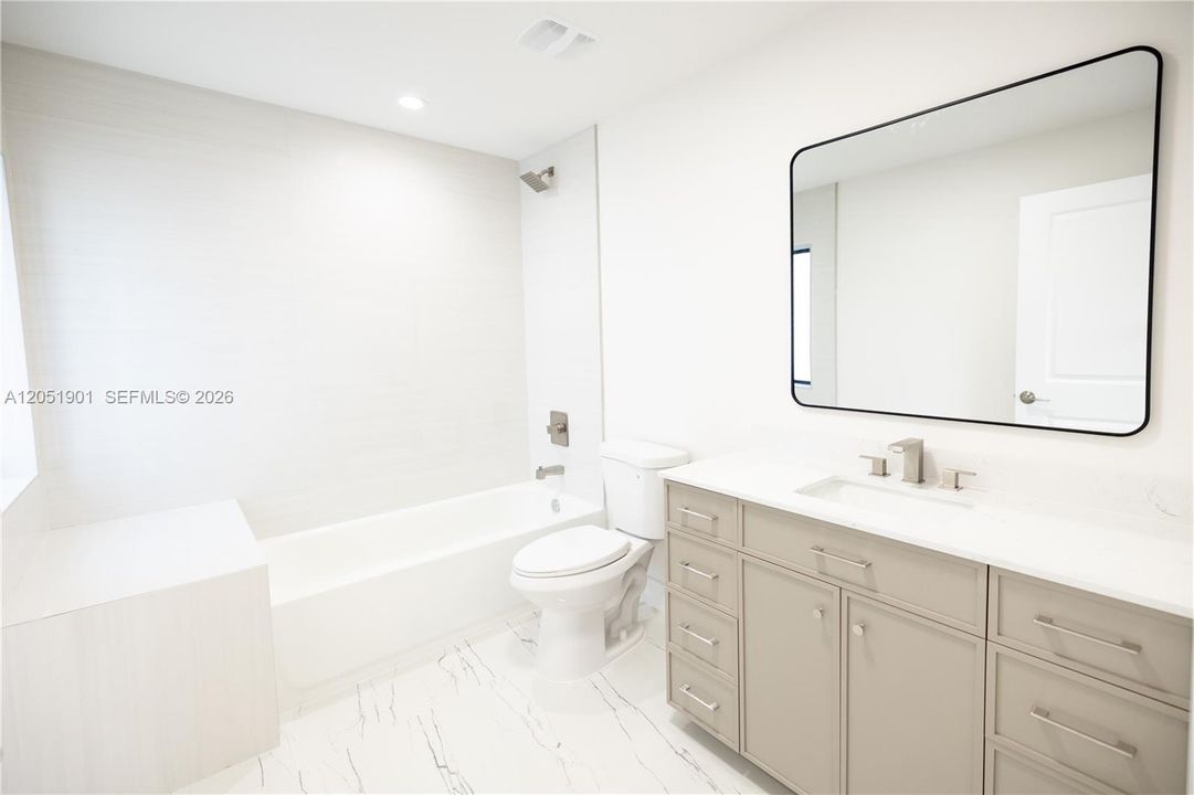 For Sale: $840,000 (0 beds, 0 baths, 2400 Square Feet)
