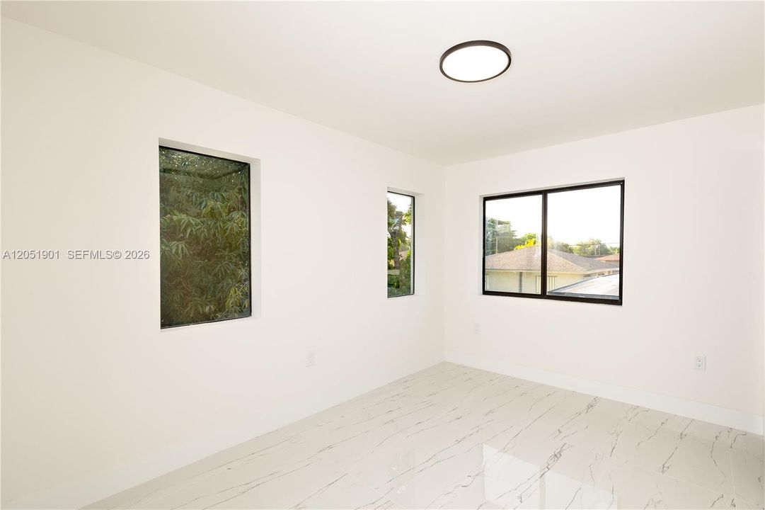For Sale: $840,000 (0 beds, 0 baths, 2400 Square Feet)