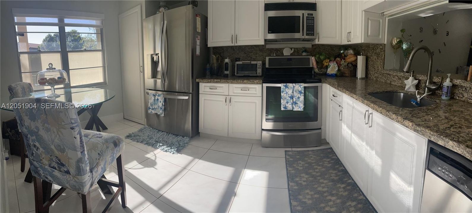 На продажу: $255,500 (2 спален, 2 ванн, 1192 Квадратных фут)