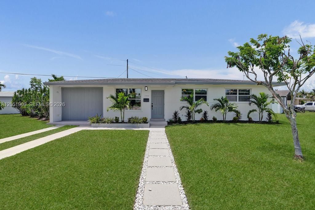 For Sale: $649,000 (4 beds, 2 baths, 1147 Square Feet)