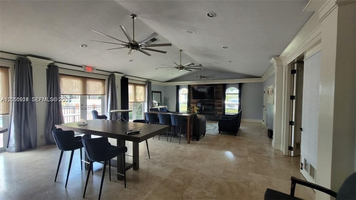 For Rent: $2,300 (3 beds, 2 baths, 1166 Square Feet)