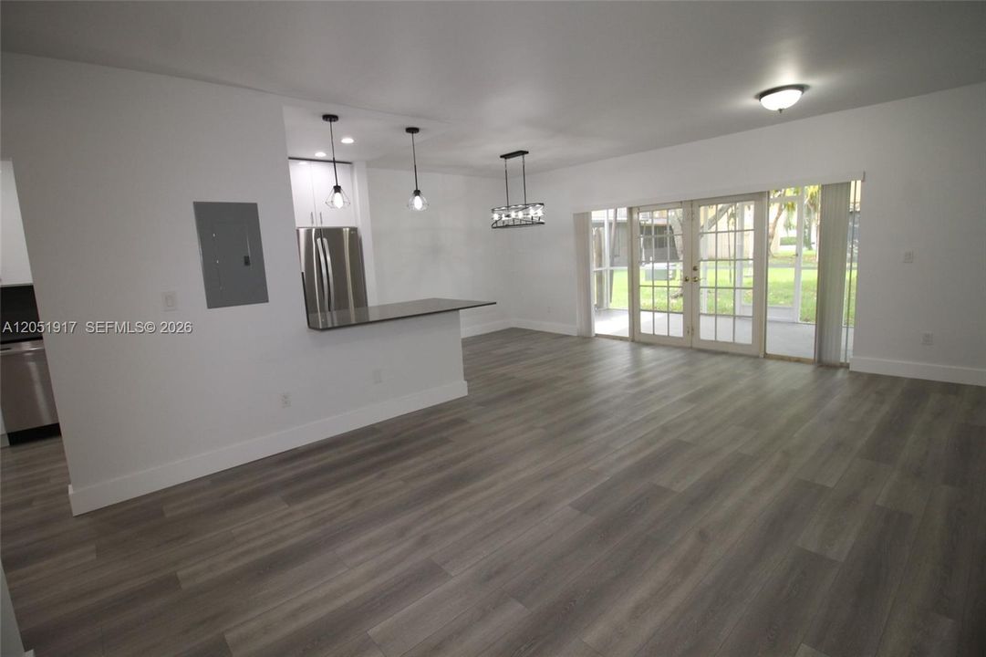 For Sale: $450,000 (3 beds, 2 baths, 2145 Square Feet)