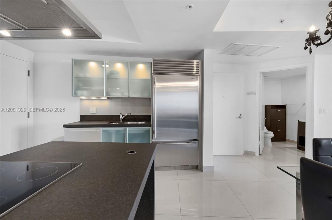 For Rent: $6,500 (2 beds, 2 baths, 1499 Square Feet)