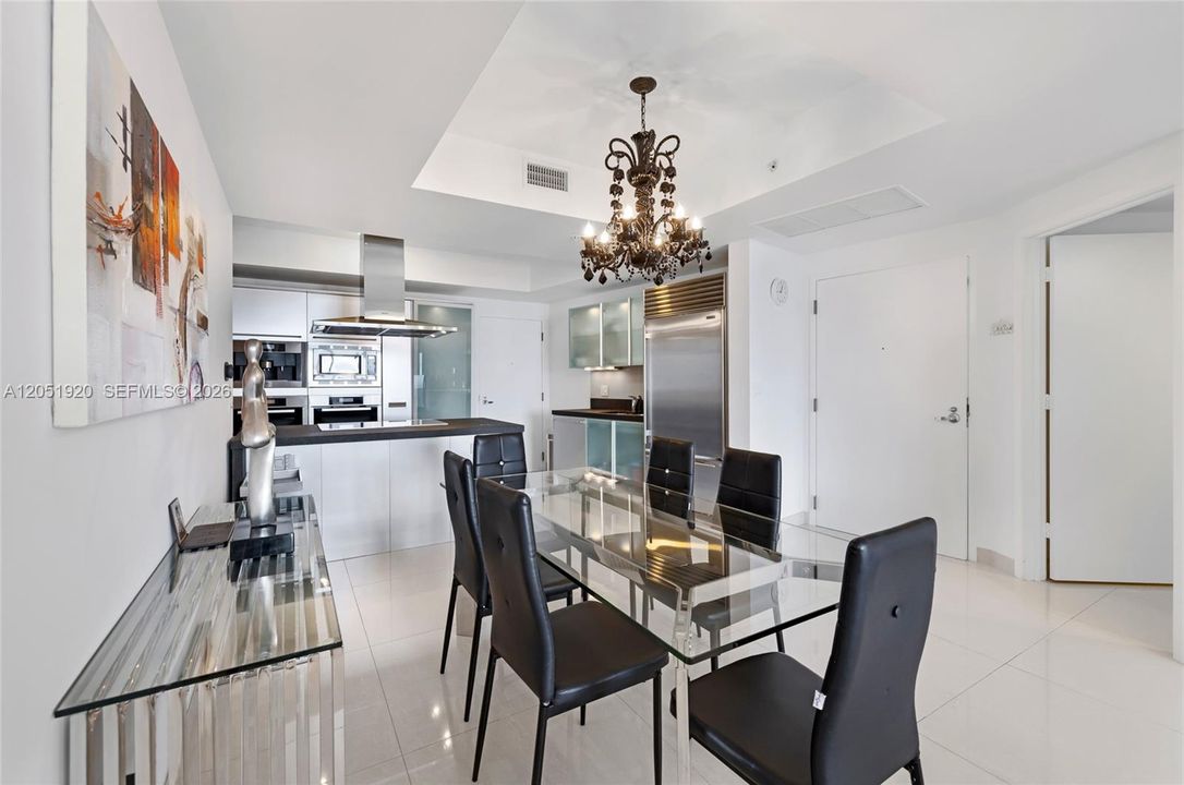 For Rent: $6,500 (2 beds, 2 baths, 1499 Square Feet)