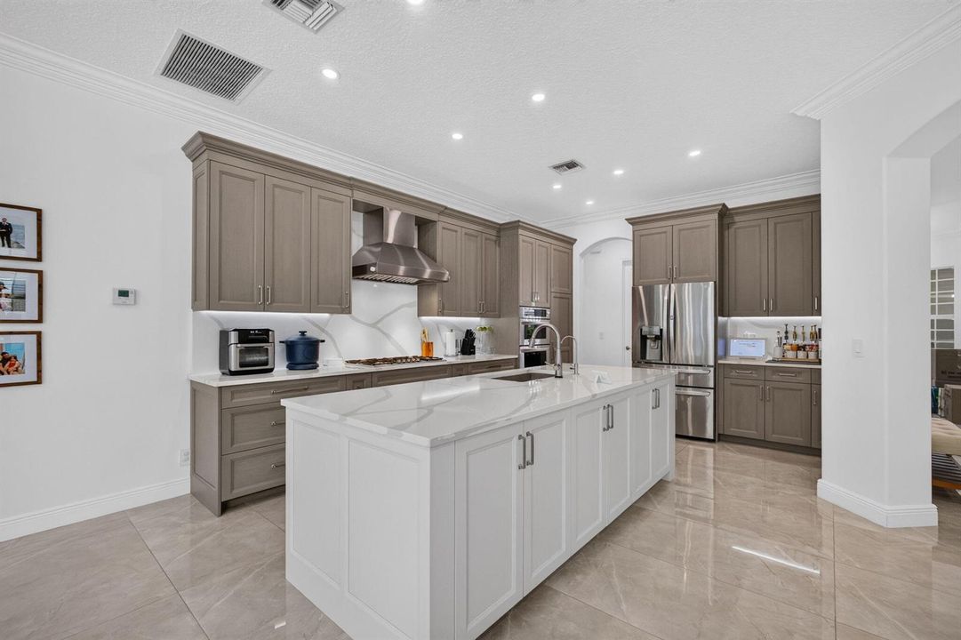 25-web-or-mls-5D1A5118