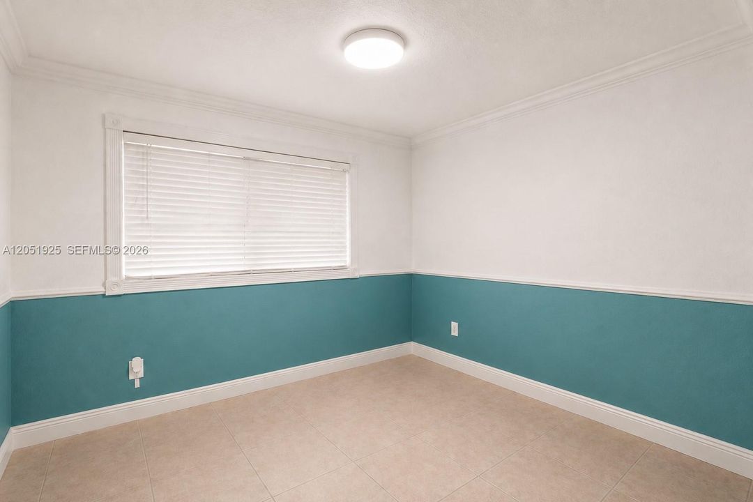 For Sale: $719,000 (3 beds, 2 baths, 1800 Square Feet)
