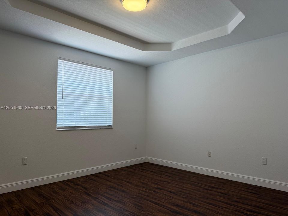 For Rent: $3,300 (3 beds, 3 baths, 1740 Square Feet)