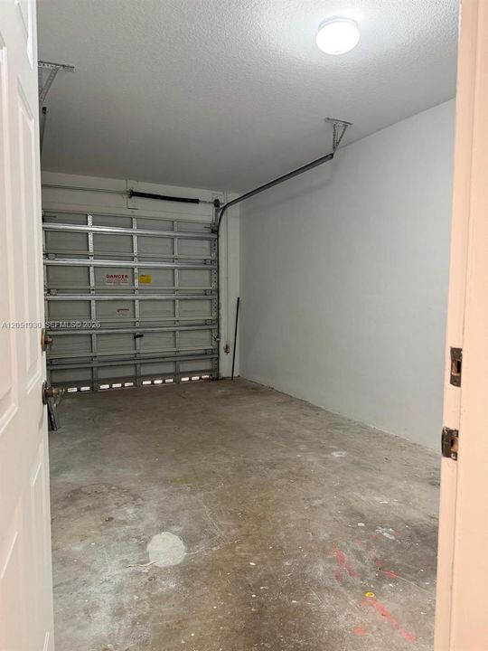 For Rent: $3,300 (3 beds, 3 baths, 1740 Square Feet)